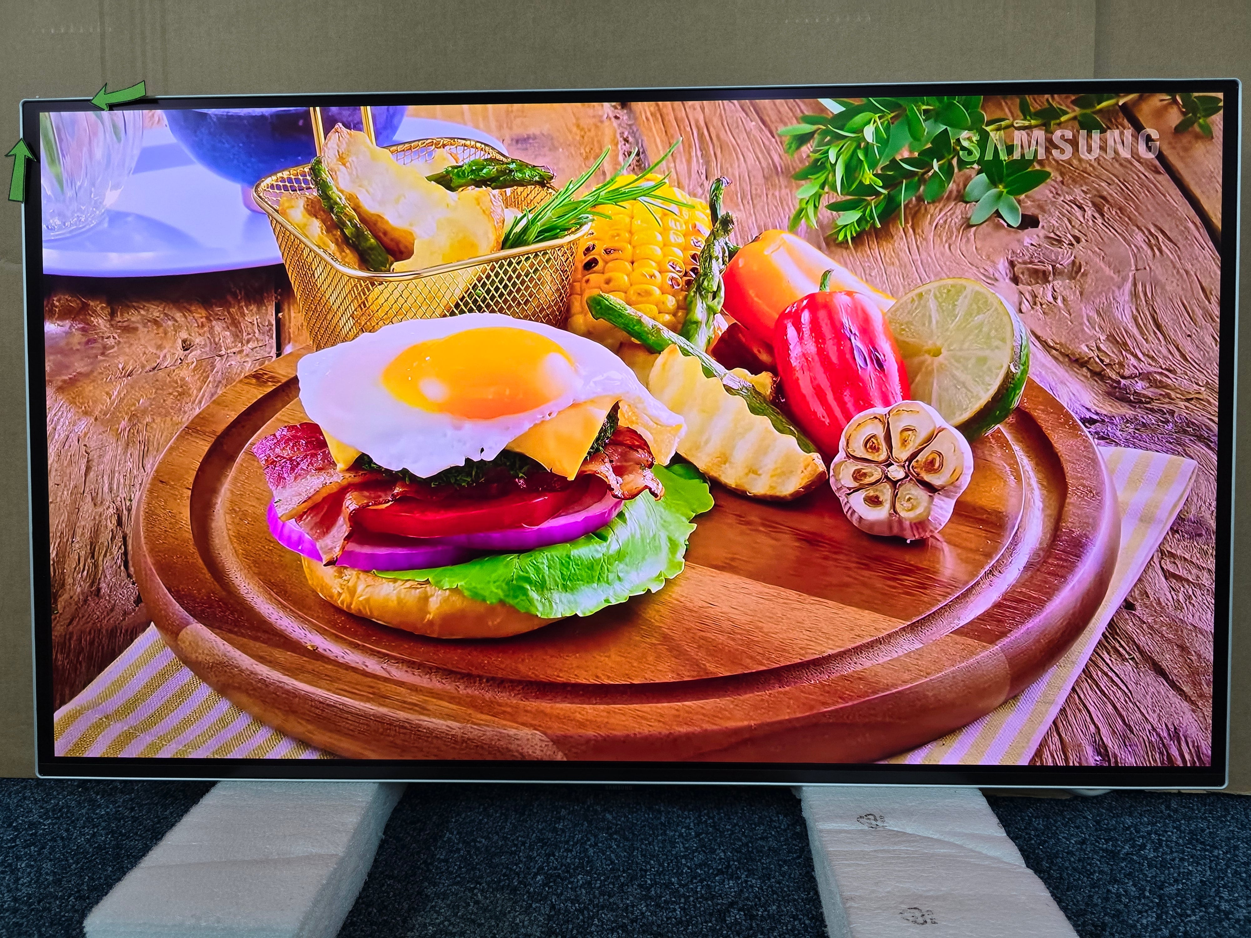 Samsung LS32DG802SUXXU 32" Monitor G8 Odyssey OLED 240Hz GRADE A