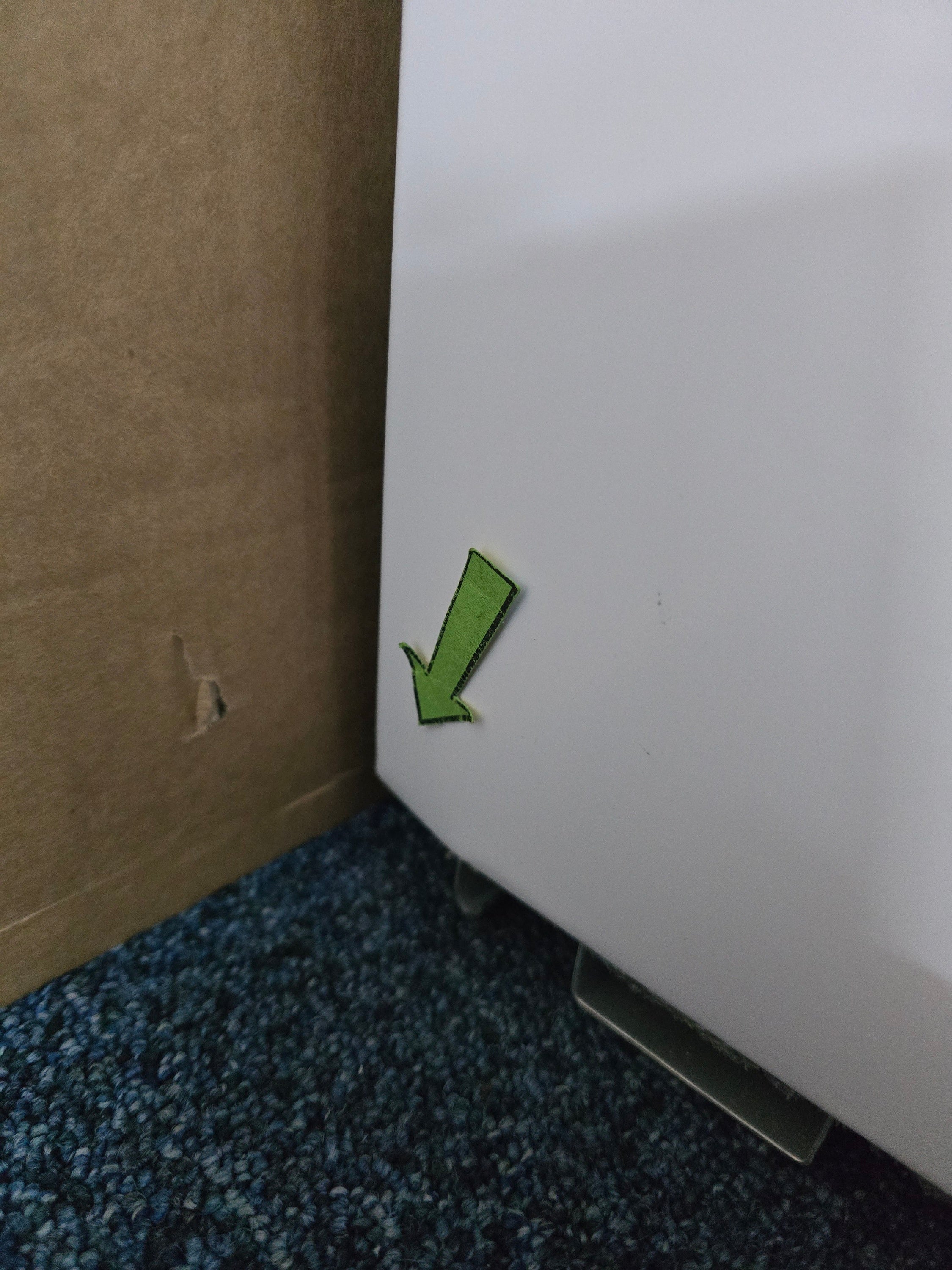 Lec PESR47DC-UK Pharmacy Refrigerator 47L Countertop Solid Door White GRADE B