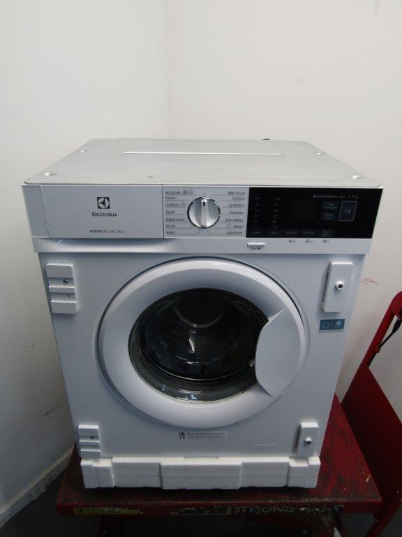 Electrolux E772F402BI Washing Machine 7kg 1200 rpm Fully Integrated GRADE B
