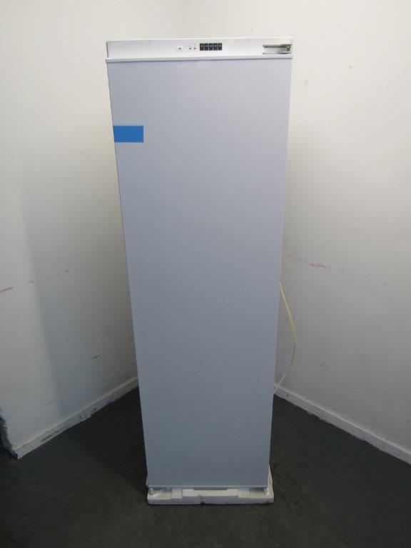 Stoves ST INT TALL FRZ 444444759 Frost Free Built-In Freezer GRADE A