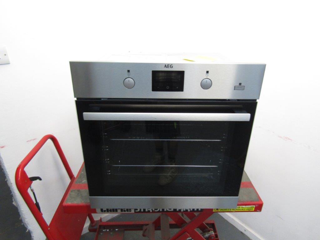 BES35501EM Single Oven Steambake in Stainless Steel GRADE B