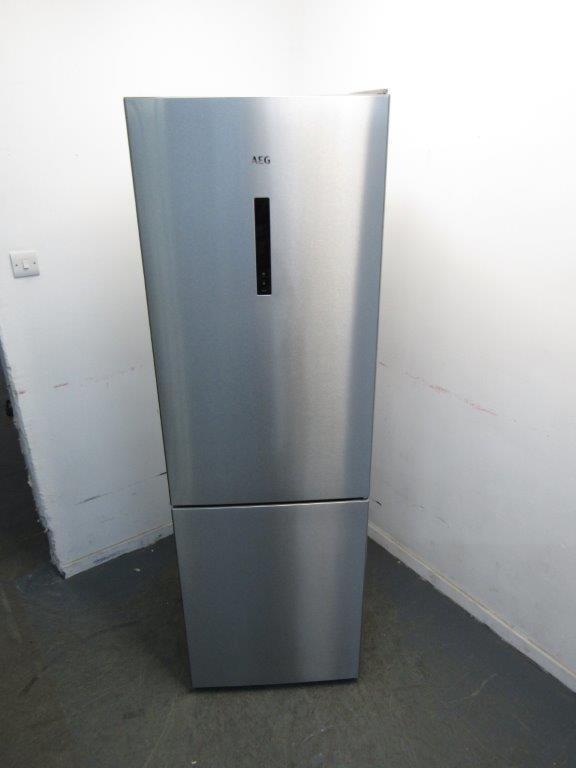 AEG RCB732E5MX Fridge Freezer 60cm Frost Free in Stainless Steel GRADE B