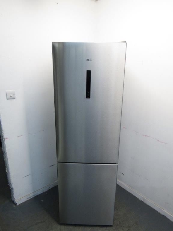 AEG RCB732E5MX Fridge Freezer 60cm Frost Free in Stainless Steel GRADE B