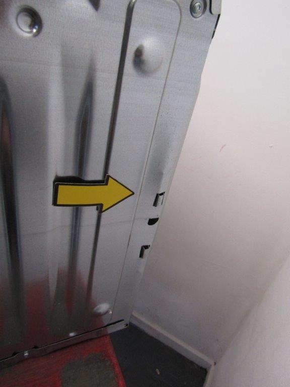 AEG PO9000PT Single Oven Built-In Pyrolytic in Black GRADE A