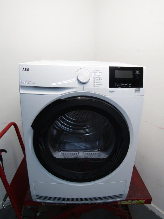 AEG TR818P4B Tumble Dryer 8kg Heat Pump in White GRADE A