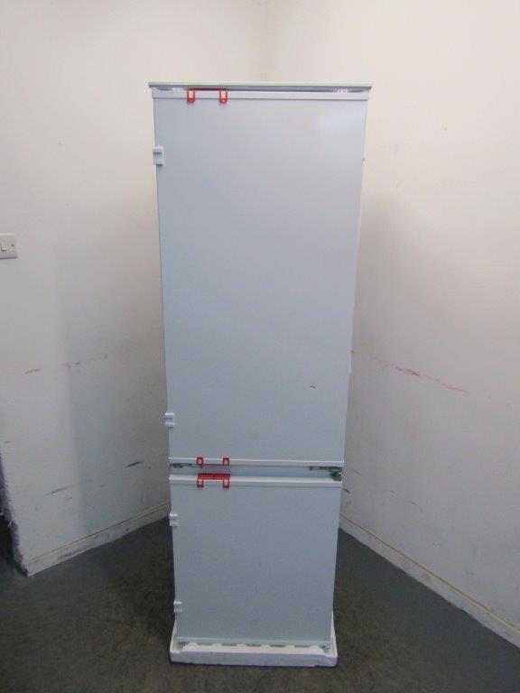 AEG OSC6L181ES Fridge Freezer Fully Integrated 70:30 No Frost Sliding GRADE A