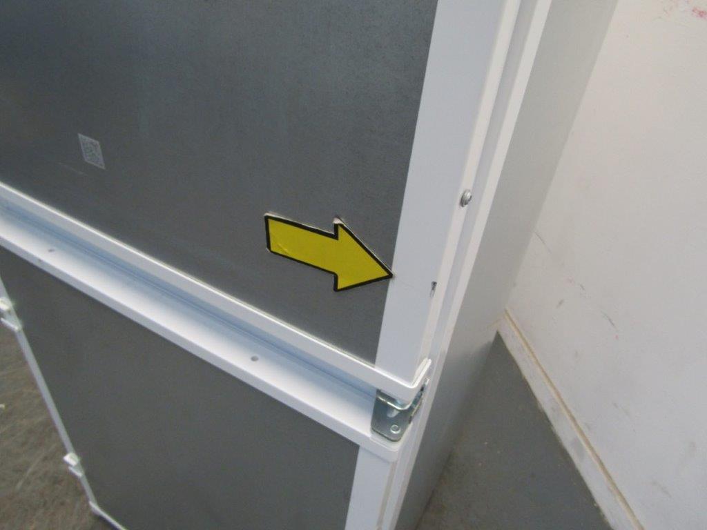 Zanussi ZNFN18ES3 Fridge Freezer Integrated 70:30 Low Frost Sliding REFURBISHED