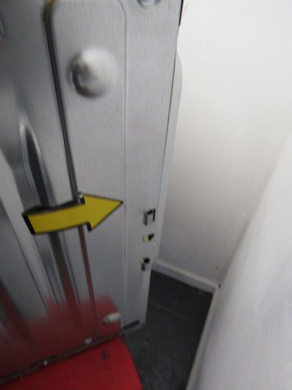 AEG BSK978330B Single Oven SteamCrisp Pyrolytic Built in Black GRADE A