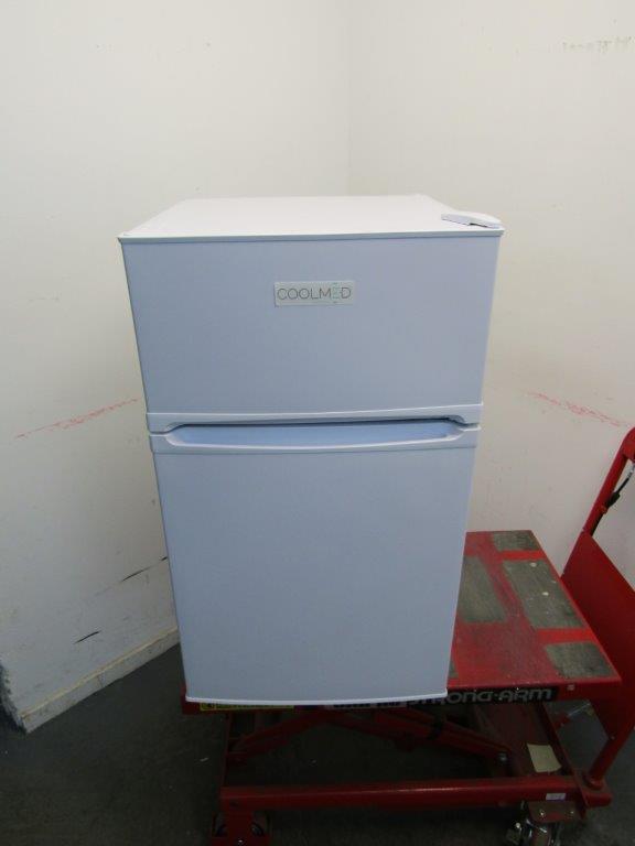 CoolMed CMST125 Under Counter Fridge Freezer in White GRADE A