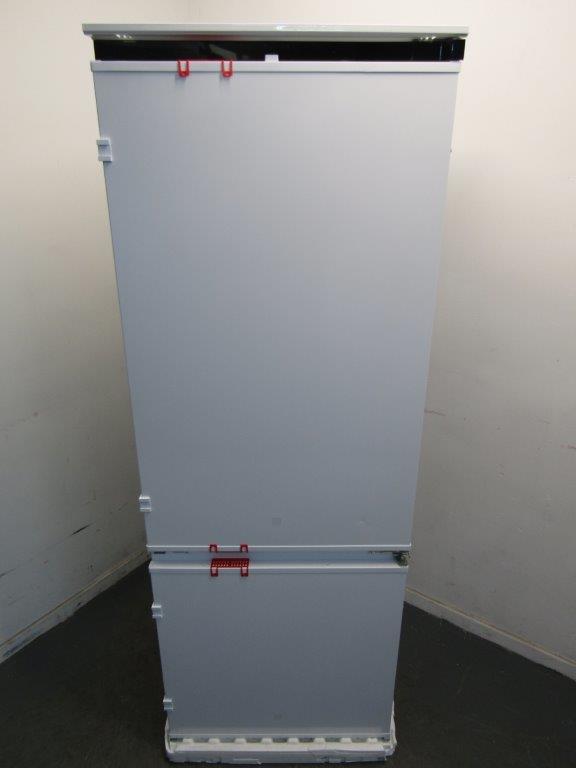 AEG NSC7G752ES Fridge Freezer Integrated 70cm MaxiSpace No Frost GRADE A