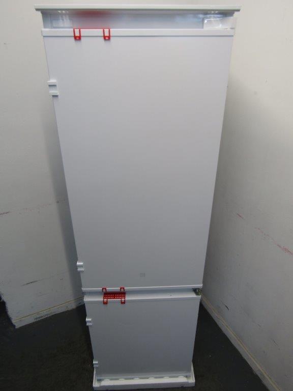 AEG OSC6N181ES Fridge Freezer Fully Integrated 70:30 No Frost Sliding GRADE A