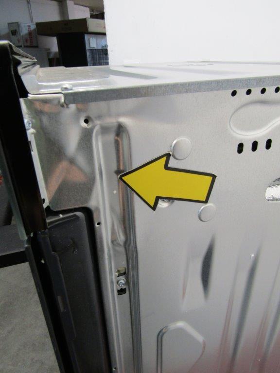 AEG BPK556260B Single Oven Electric Steambake Pyrolytic in Black GRADE B