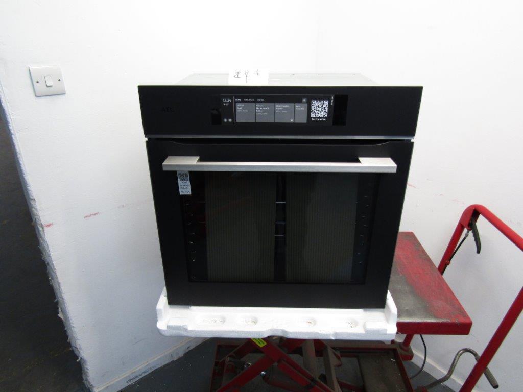 AEG TT9PB831AT Single Oven Electric Built In in Matt Black GRADE A