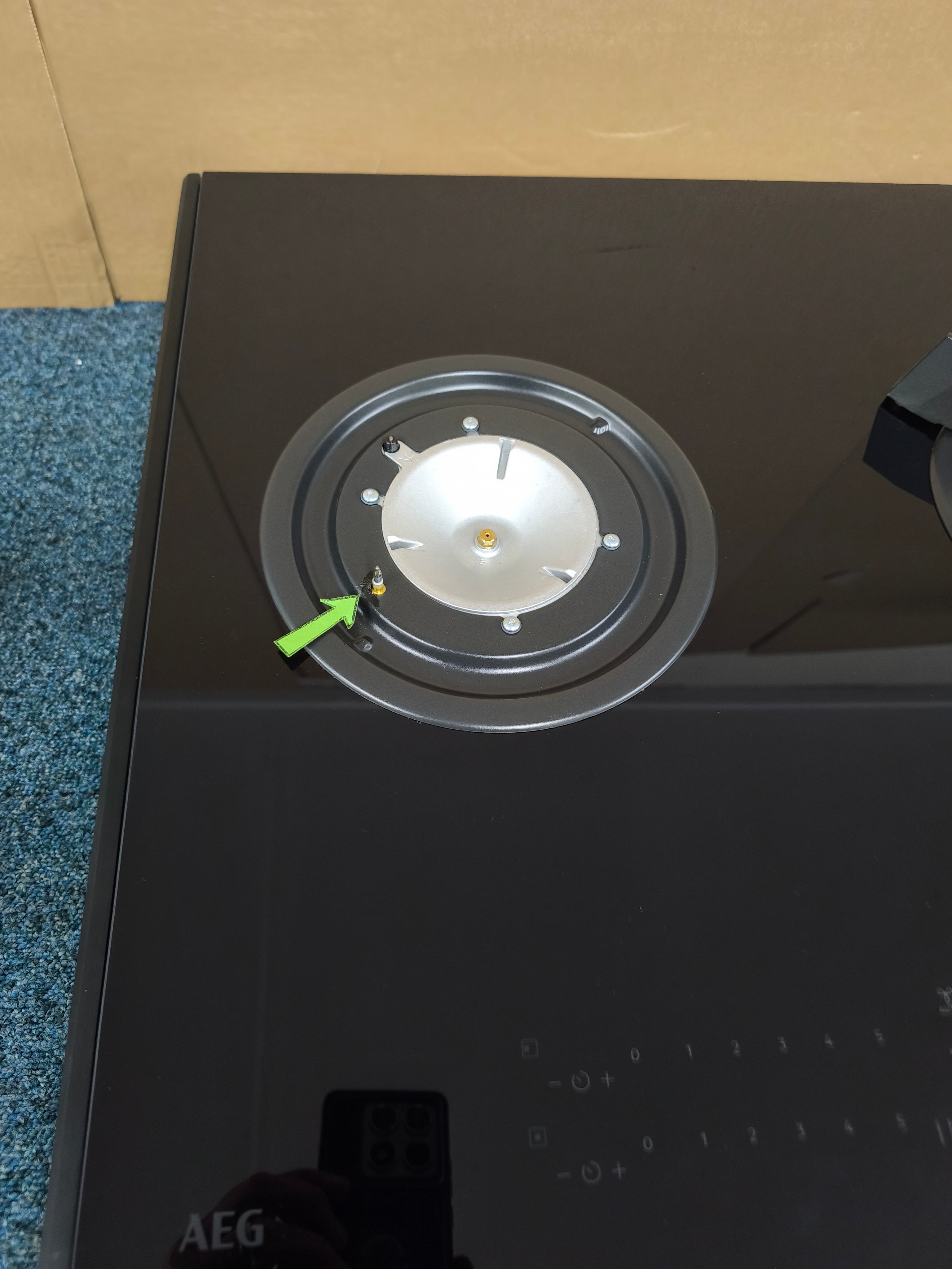 AEG HVB8453IB Gas Hob on Glass 80cm 4 Burner in Black GRADE B