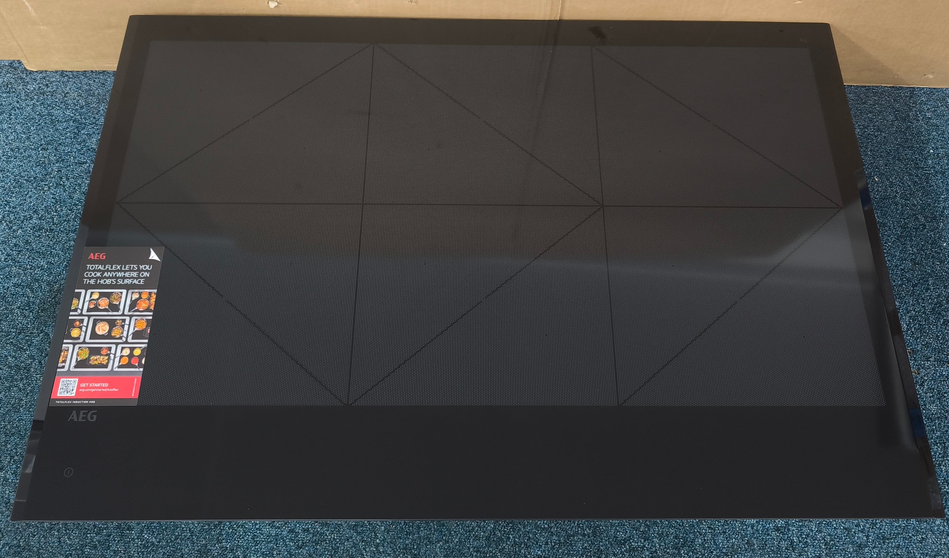 AEG TR84IT00FB 78cm 6 Zone Total Flex Induction Hob in Black GRADE A
