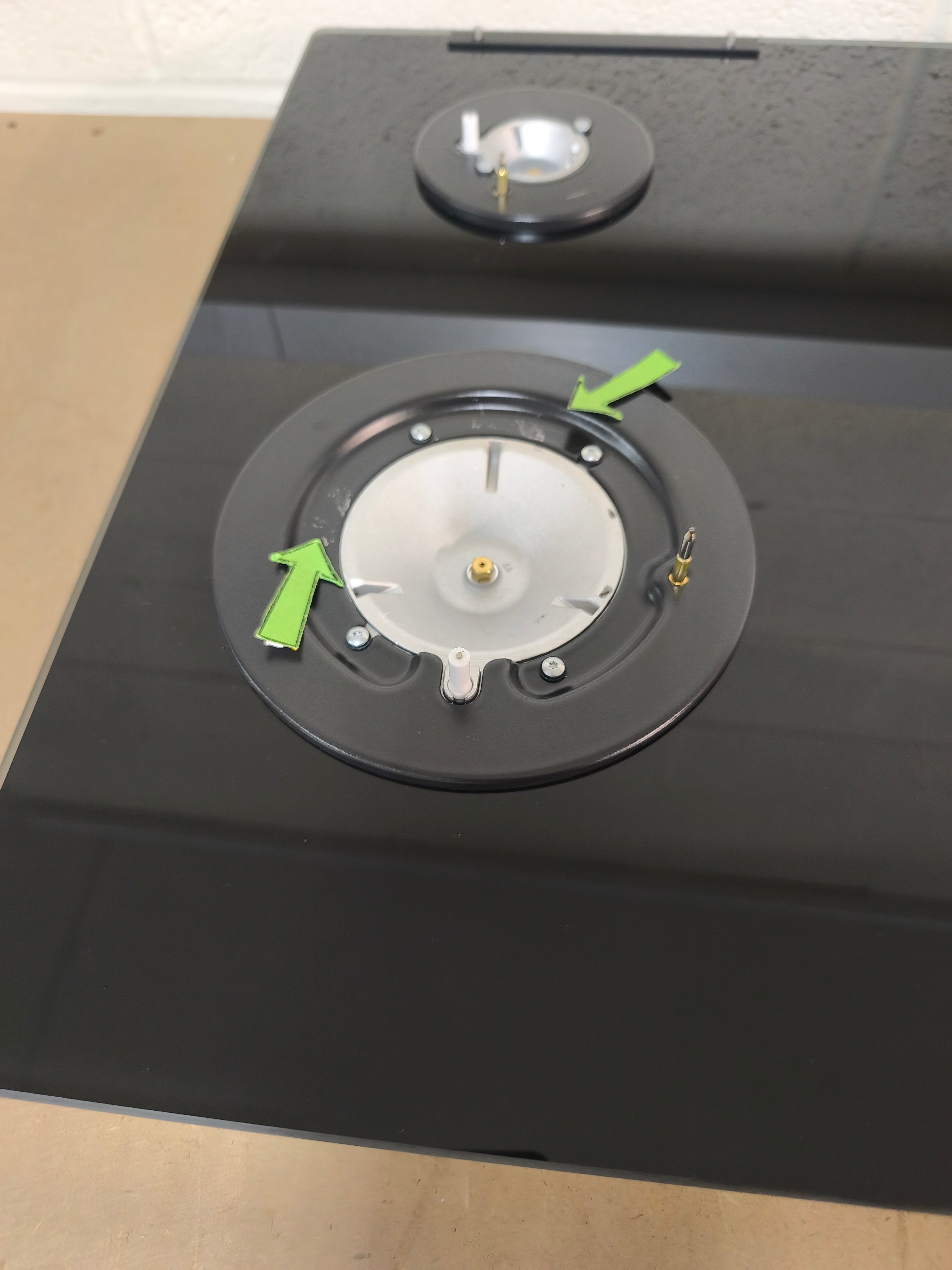 AEG HKB64420NB Gas Hob on Glass 60cm Flamelight 4 Burner Black GRADE A