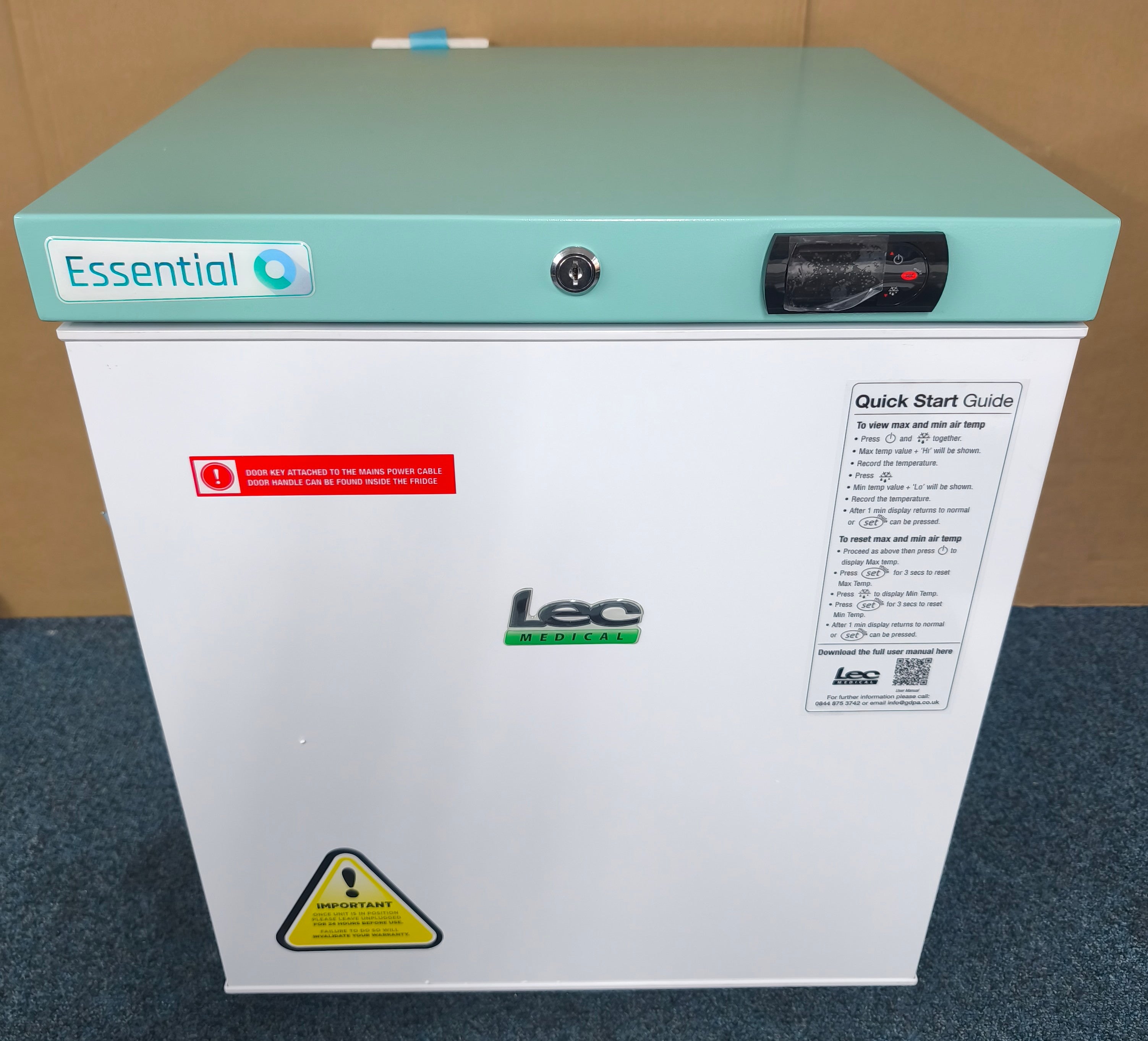 Lec PESR47DC-UK Pharmacy Refrigerator 47L Countertop Solid Door GRADE A
