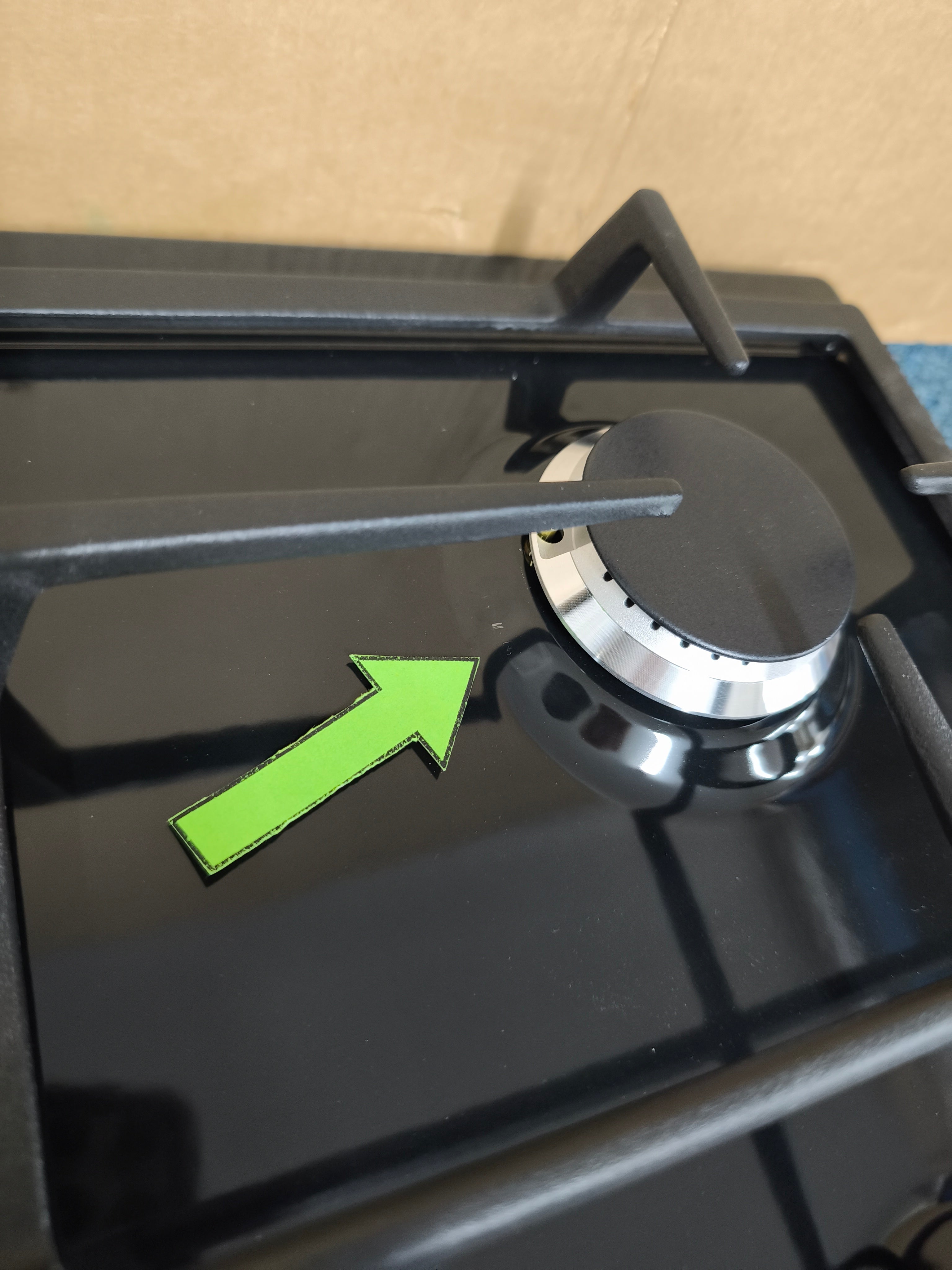 Electrolux EGS6436K 60cm 4 Burner Gas Hob in Black GRADE A