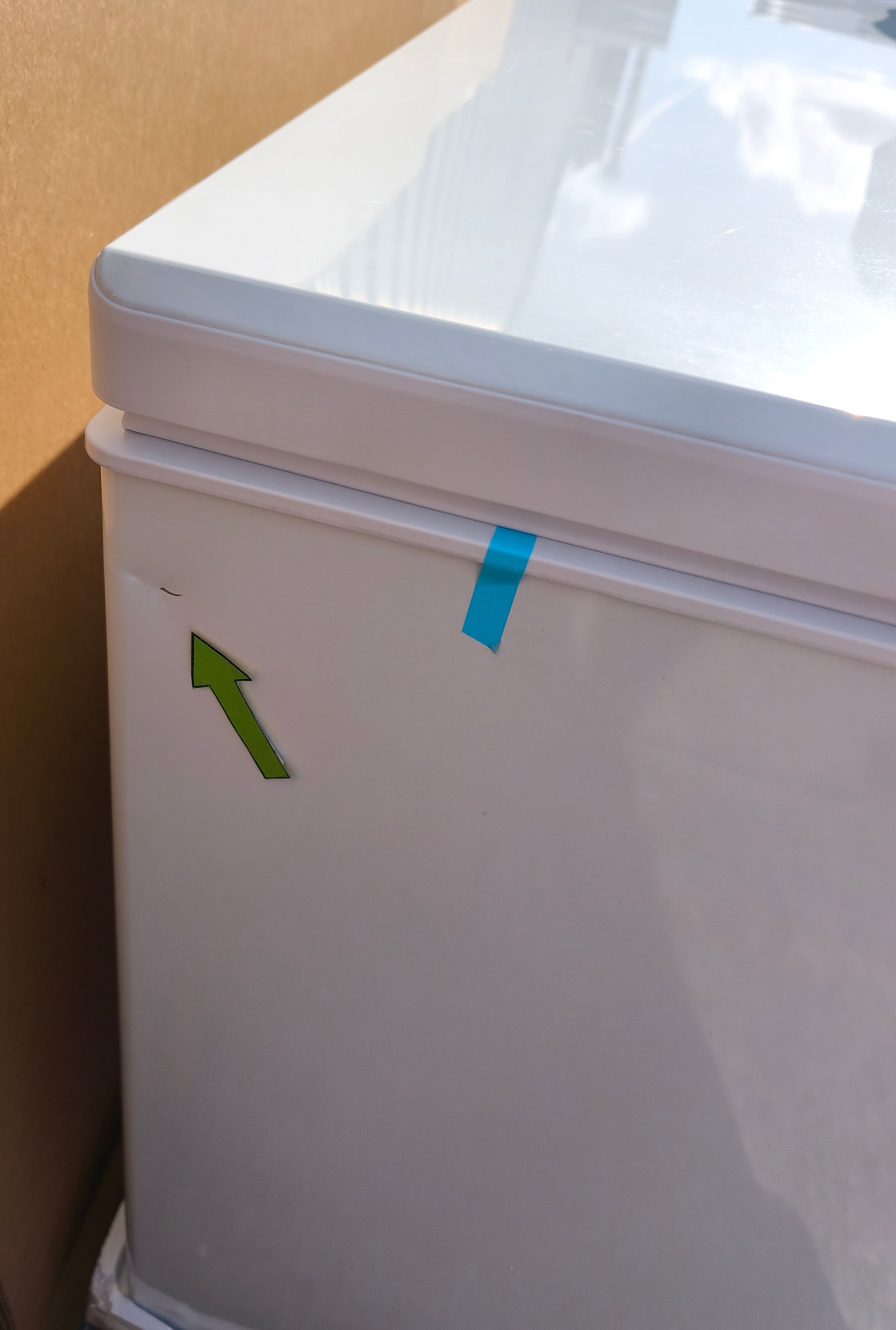 Haier HCE420EK 418 Litres Chest Freezer in White GRADE B