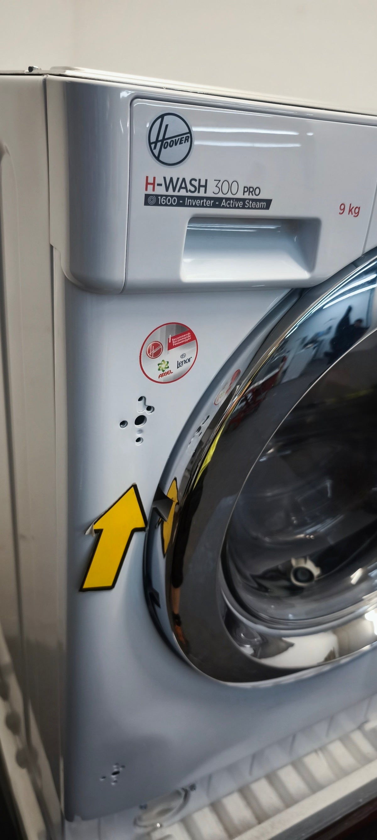Hoover HBWOS69TAMCET-80 Washing Machine Integrated 9kg 1600rpm GRADE B