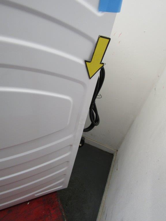 Haier HD90-A2939 Tumble Dryer 9kg Heat Pump in White GRADE A