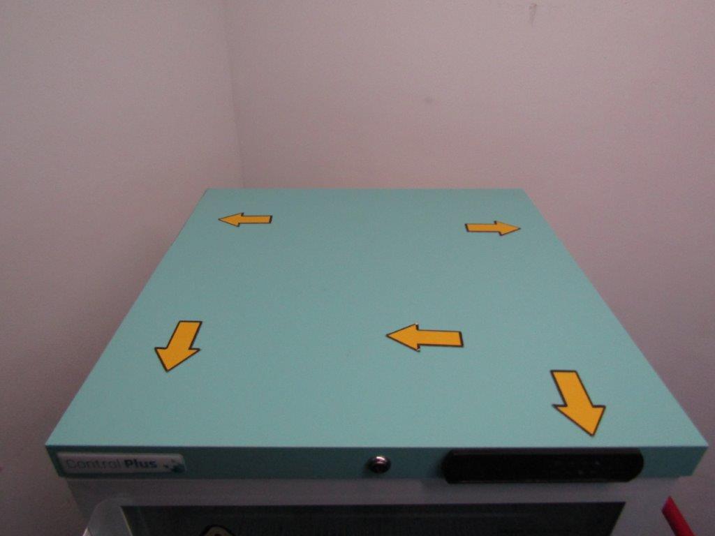 Lec PPGR158UK Under counter Control Plus Glass Door Refrigerator 158L GRADE B