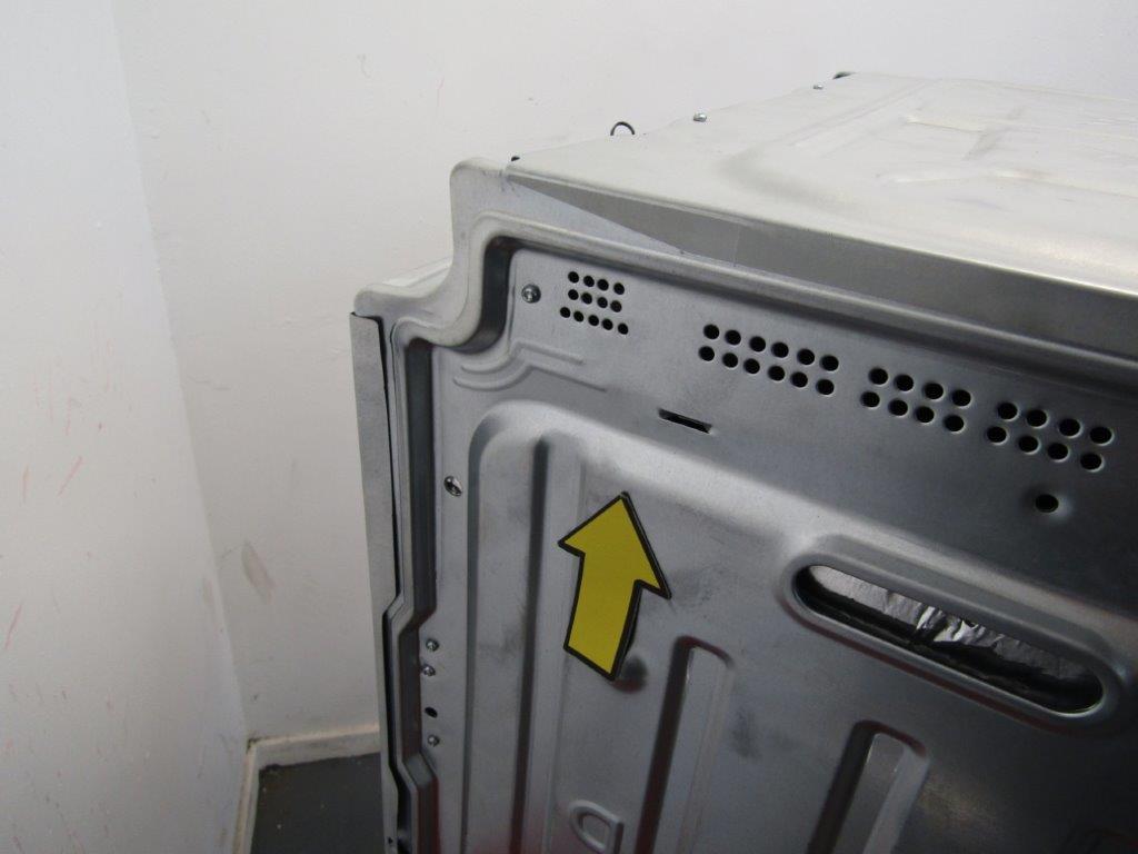 AEG BPK355061B Single Oven Electric Built In Pyrolytic in Black GRADE B