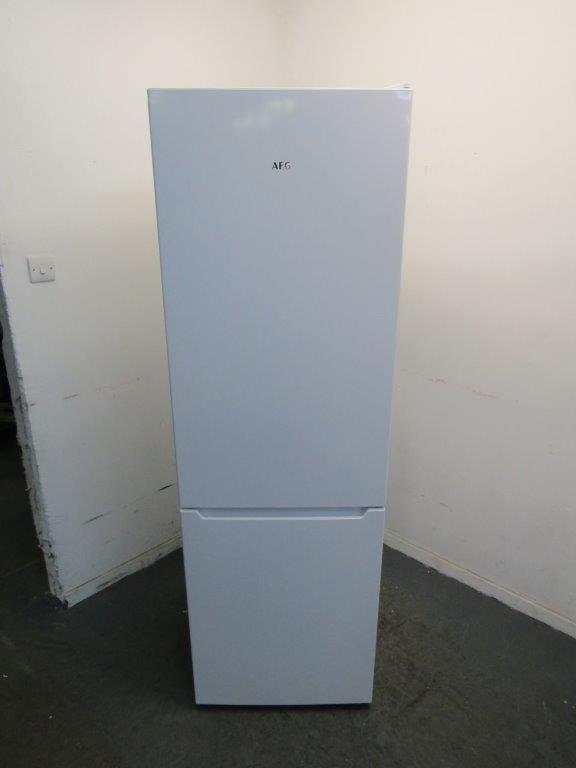 AEG ORC5S331EW 60cm Low Frost Fridge Freezer in White GRADE A