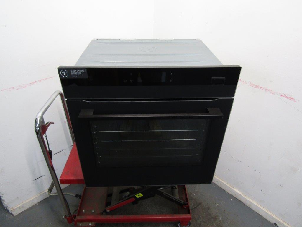 AEG BSK778380T SteamCrisp Built in Pyrolytic Single Oven in Matt Black GRADE B