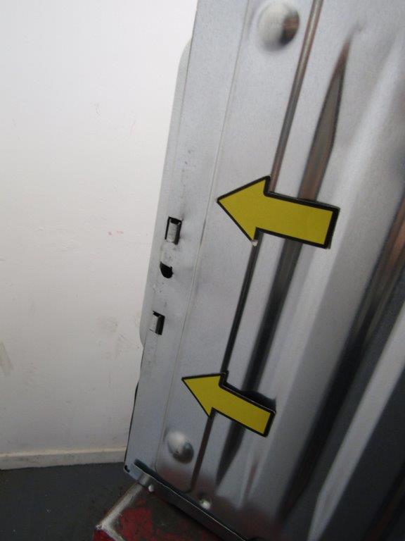 AEG TB8SB731AB Built In Electric Single Oven in Gloss Black / Steel GRADE B