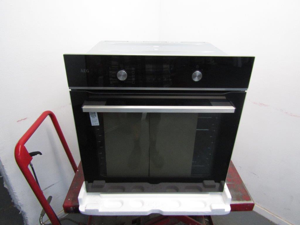 AEG GA5PB501AB Single Oven Built in Electric Pyrolytic in Black GRADE A