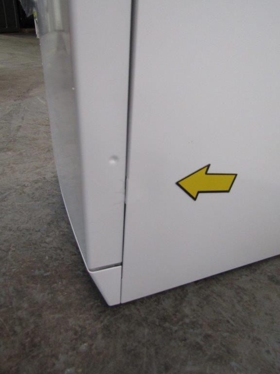 AEG FFB62417ZW Freestanding Dishwasher Slimline in White GRADE A
