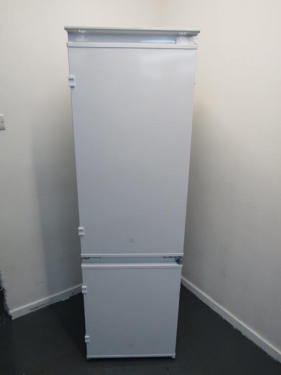 AEG OSC6N181ES Fridge Freezer Fully Integrated 70:30 No Frost Sliding GRADE A