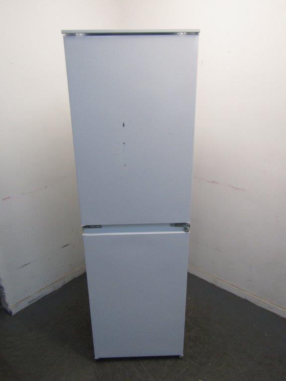 Electrolux LNS5LE18S5 Fridge Freezer 50:50 Fully Integrated GRADE A