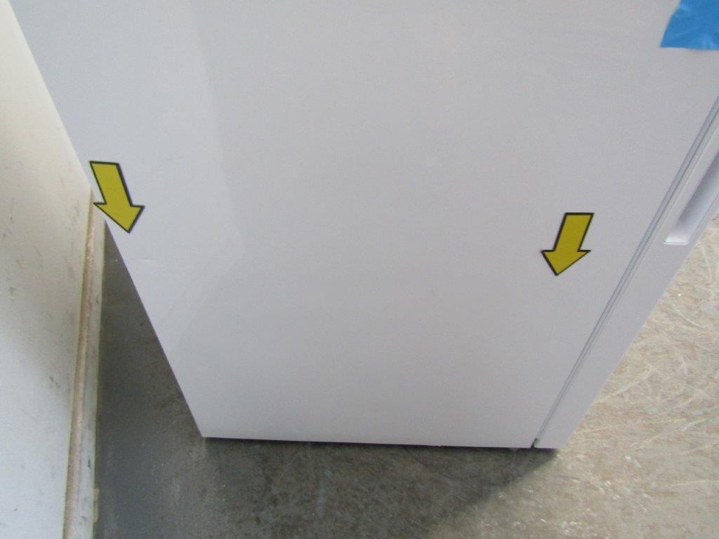 Electrolux LNT6ME36W2 No Frost Fridge Freezer Freestanding in White GRADE A