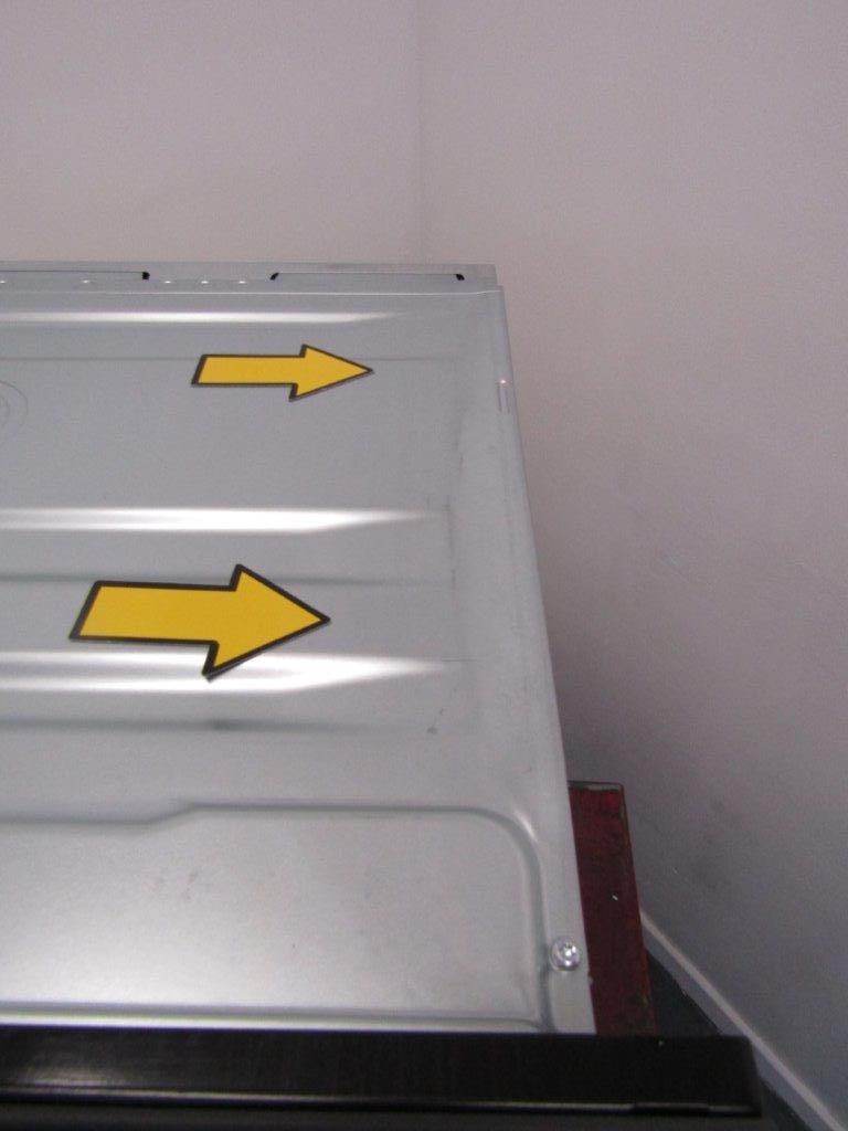 AEG NBE7P731AB MealAssist Pyrolytic Single Oven in Gloss Black GRADE A