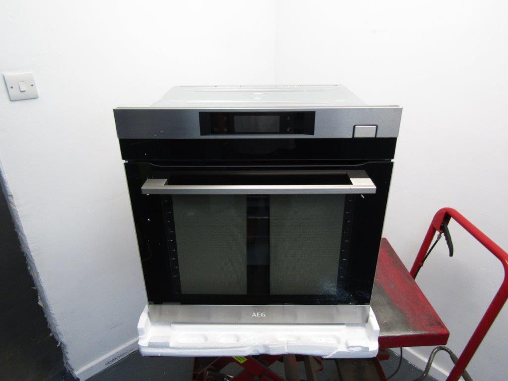 AEG BSK782380M Single Oven Built in Electric in Stainless Steel GRADE A