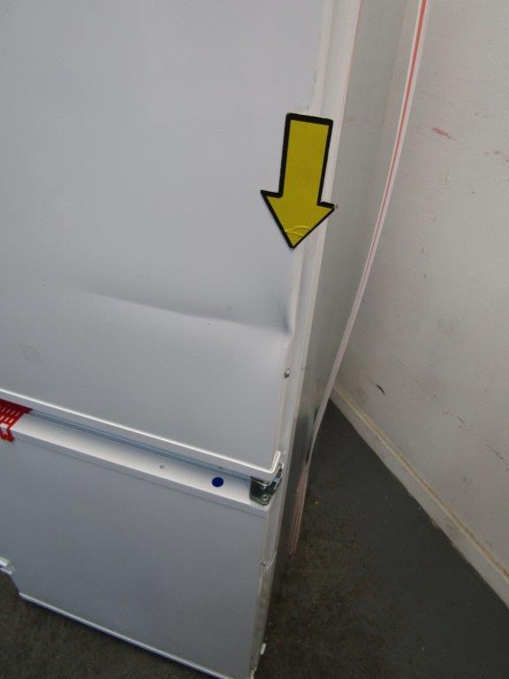 AEG NSC7G181DS Fridge Freezer Integrated 70/30 No Frost GRADE B