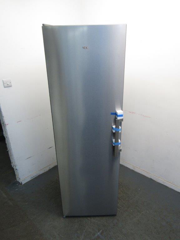 AEG OAG7M281EX Freestanding Tall Frost Free Freezer GRADE A
