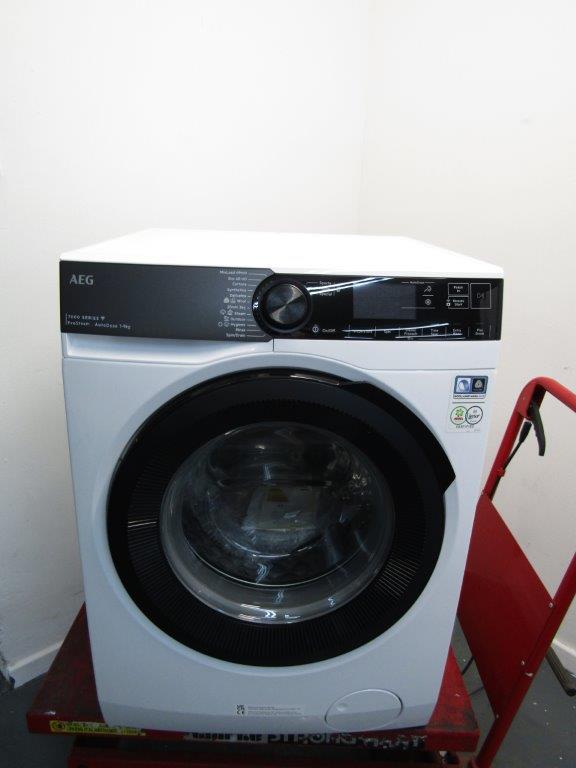 AEG LFR74944AD Washing Machine 9kg 1400rpm Autodose in White GRADE B