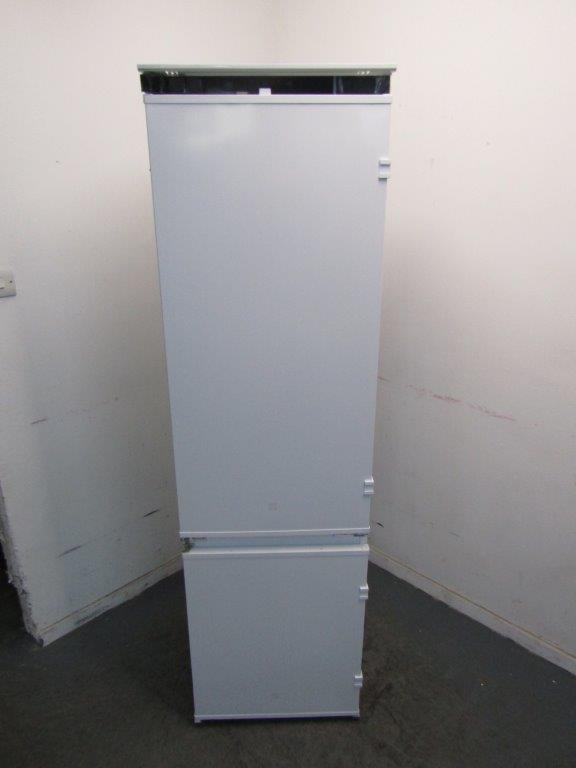 AEG NSC8M191DS Fridge Freezer Integrated Extra Tall 70:30 Frost Free REFURBISHED