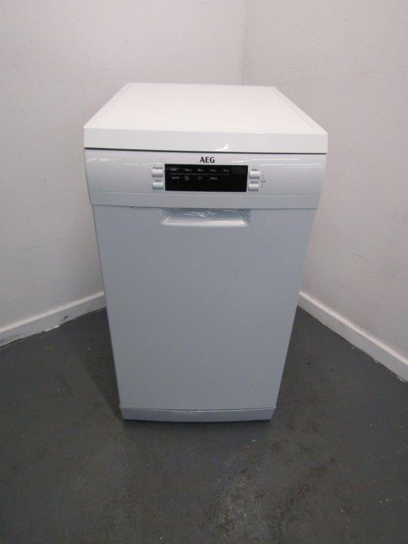 AEG FFB62417ZW Freestanding Dishwasher Slimline in White GRADE B