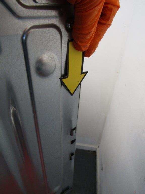 AEG BSK978330B Single Oven SteamCrisp Pyrolytic Built in Black GRADE B