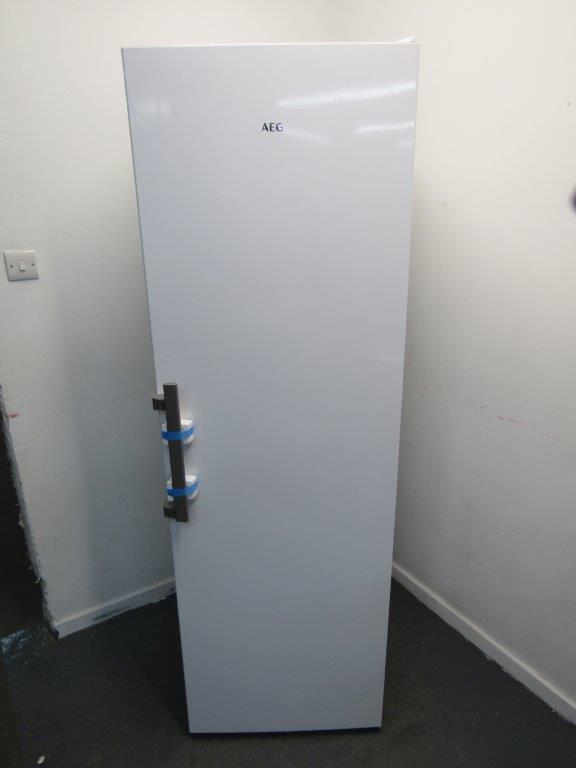 AEG ORK7M391EW 390 Litres E Rated Tall Larder Fridge in White GRADE A