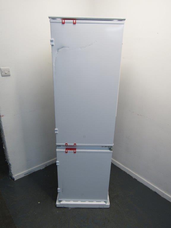 Electrolux LNS5LE18S Fridge Freezer Fully Integrated 70:30 CLEARANCE
