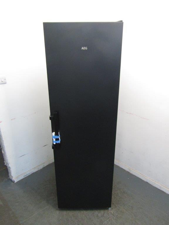 AEG ORK7M391EB 390 Litres E Rated Tall Larder Fridge in Black GRADE A