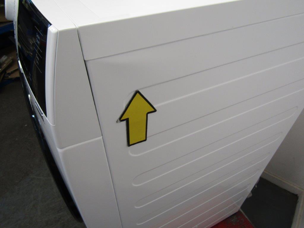 AEG TR718L4B Tumble Dryer 8kg Heat Pump in White GRADE A