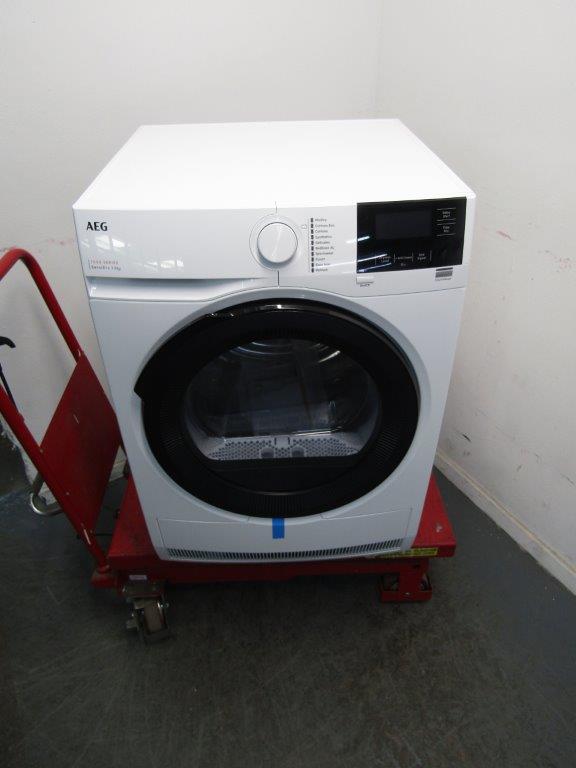 AEG TR718L4B Tumble Dryer 8kg Heat Pump in White GRADE A