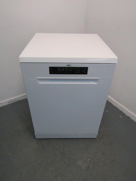 AEG FFX32617ZW 3000 AirDry Dishwasher, 13 Place Settings, White GRADE B