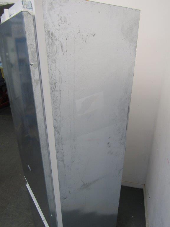 Bosch KIV87NSF0G Fully Integrated 70:30 Fridge Freezer REFURBISHED